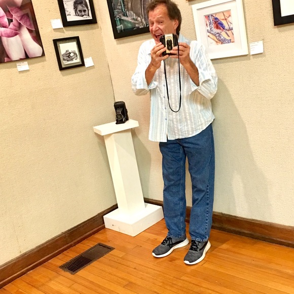 Meet your Posher, Yebbie - Picture 3 of 5